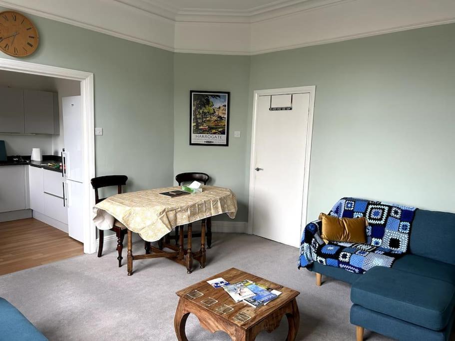 Suze'S Stays Harrogate Bagian luar foto